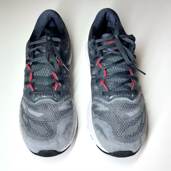 Asics Men’s Gel- Nimbus 23 Gray and Red athletic Running Shoes Size- 11.5 - Picture 2 of 11